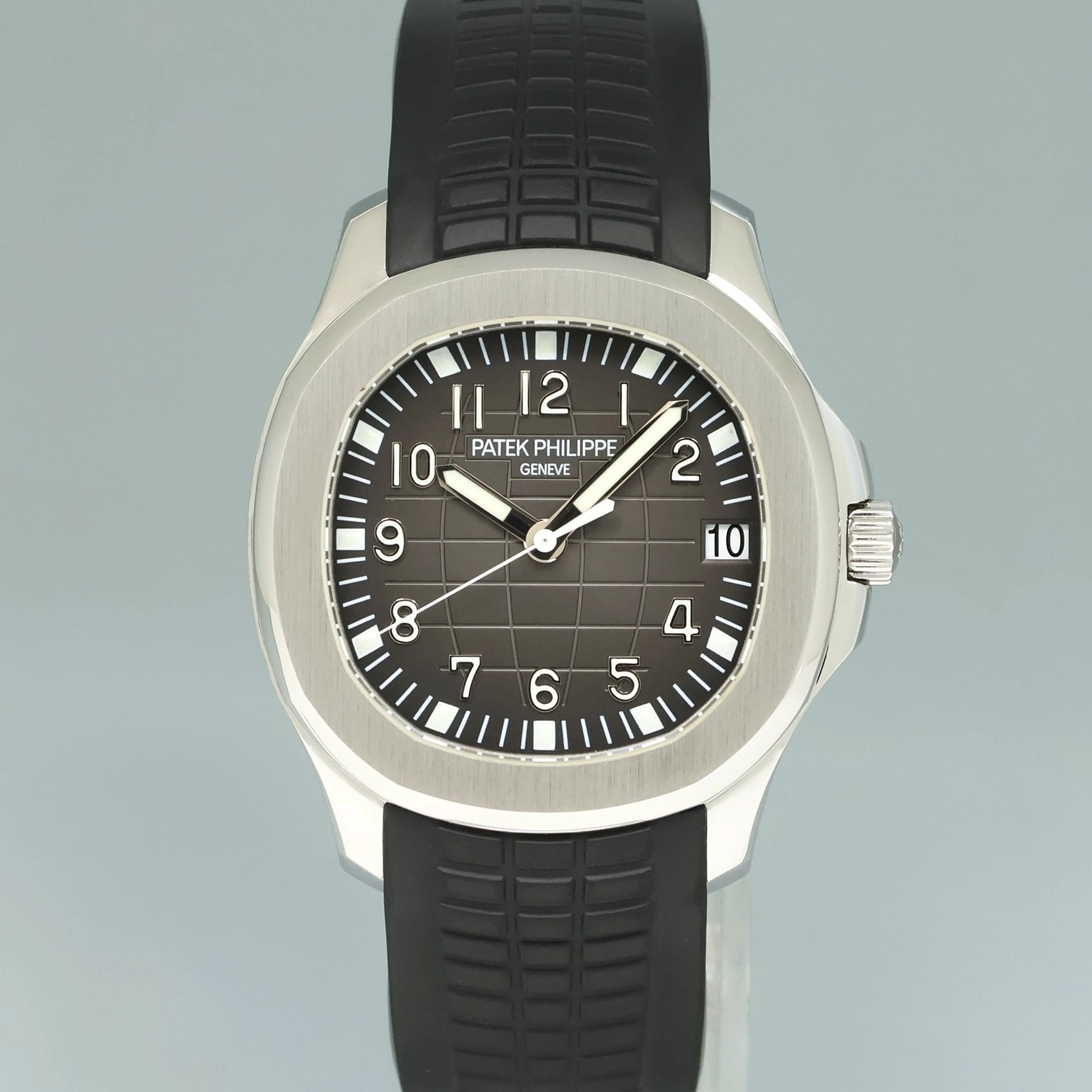 MINT Patek Philippe Steel Aquanaut Black Rubber JUMBO 5165a 38mm Watch Box
