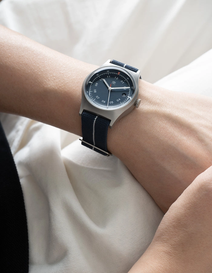 MUS 02 NAVY P AUTO