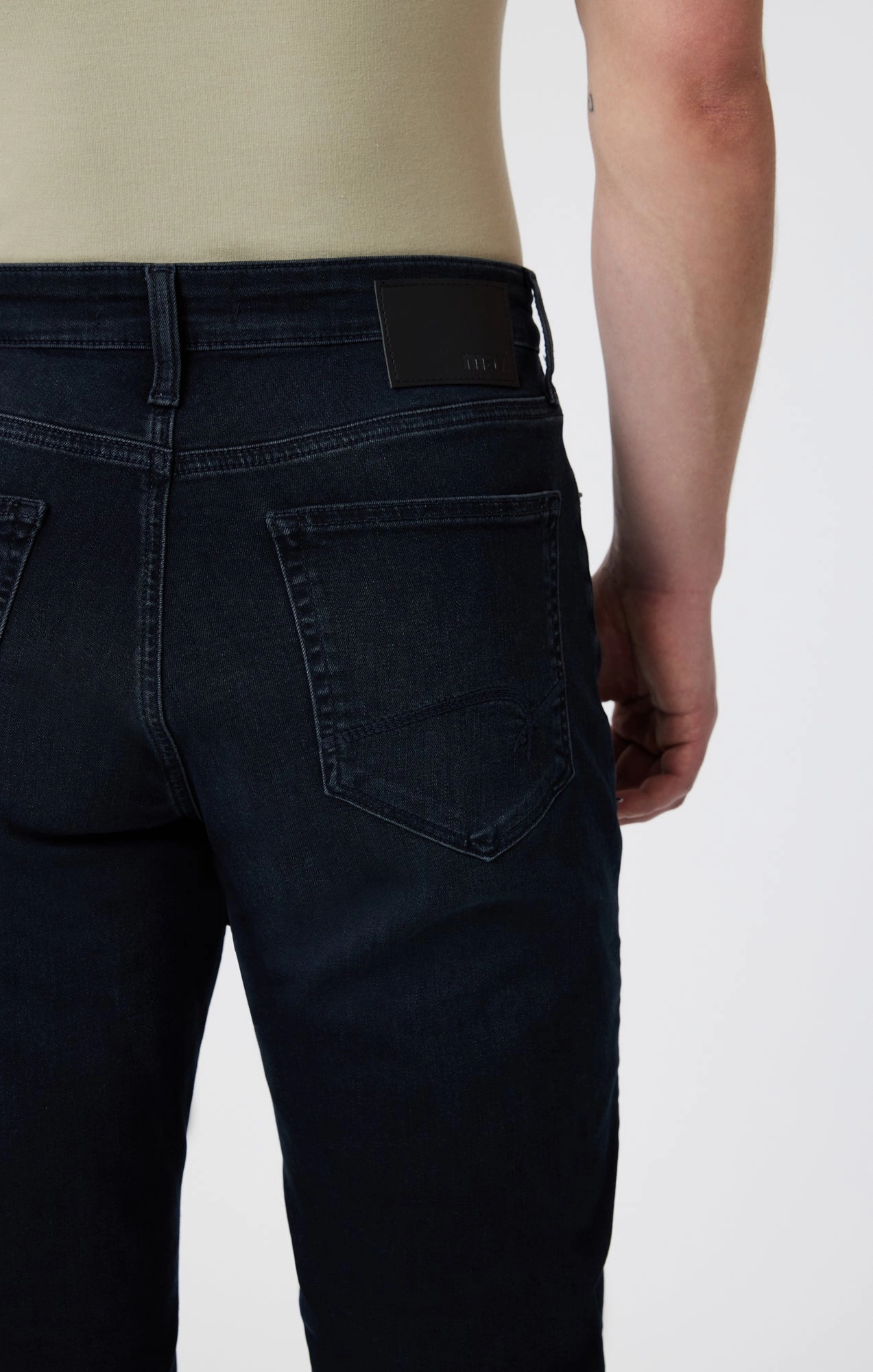 STEVE  ATHLETIC FIT IN BLUE BLACK BRUSHED SUPERMOVE