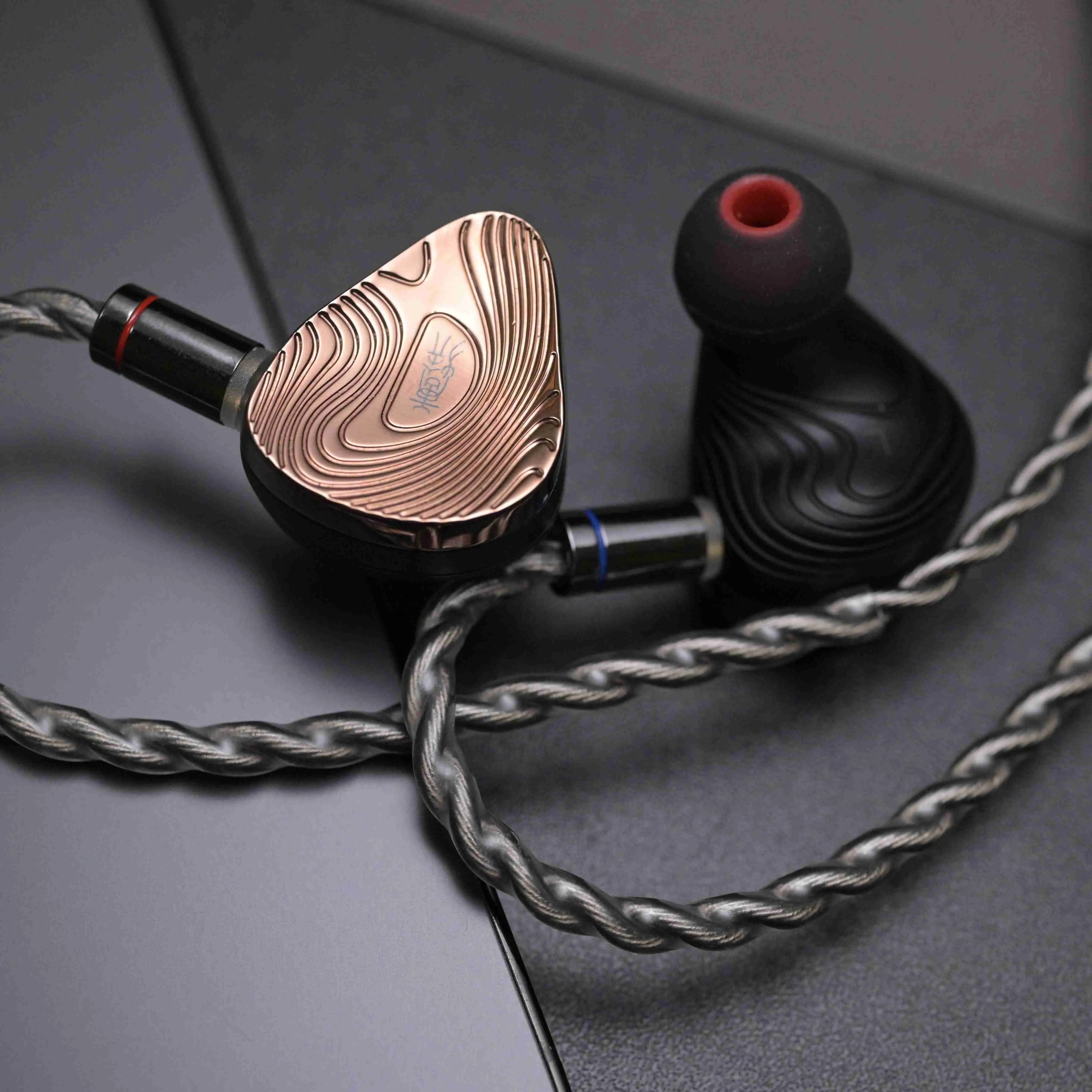 TANGZU Xuanwu GATE 1DD 4BA 2EST Tribrid In-Ear Monitors